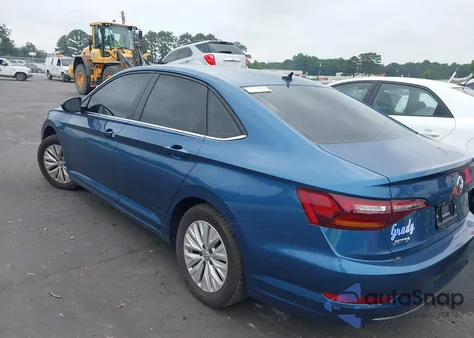 2019 Volkswagen Jetta 1.4T R-Line/1.4T S/1.4T Se from USA, damaged, VIN 3VWC57BUXKM033124